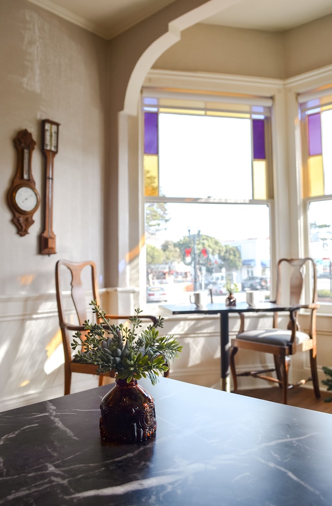 Gosby House Inn A Four Sisters Inn 51/57