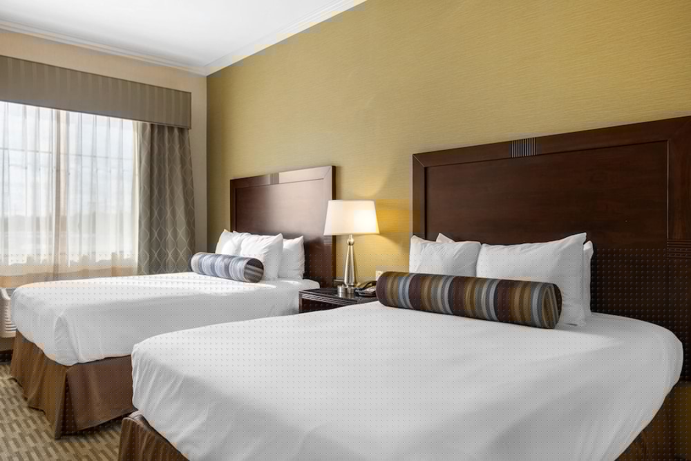 The Oaks Hotel And Suites 18/43