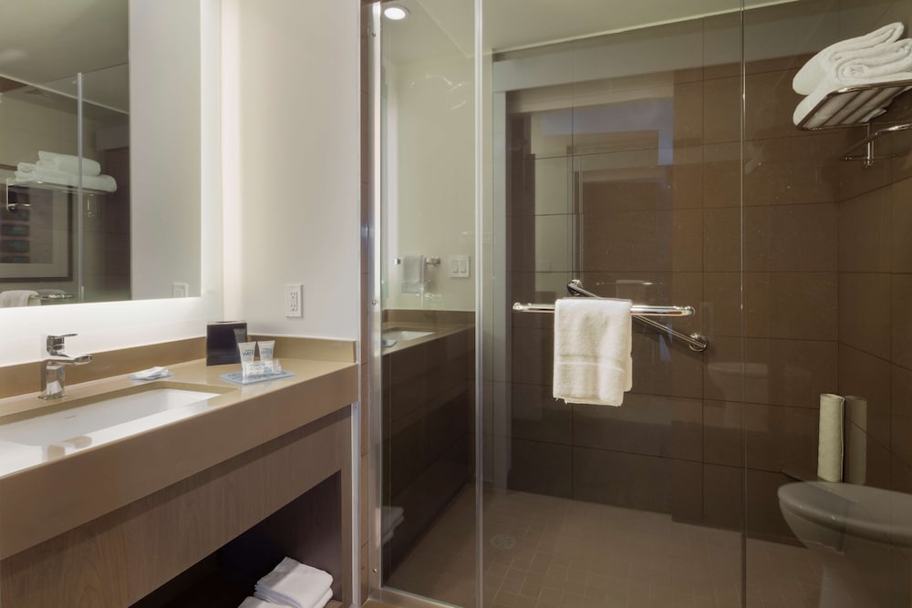 Hyatt House Mexico City Santa Fe 43/47