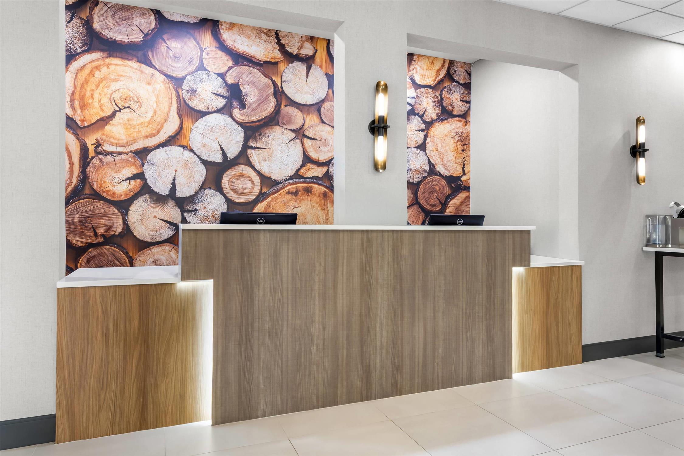 Brentwood Suites Nashville, an Ascend Collection Hotel 7/30