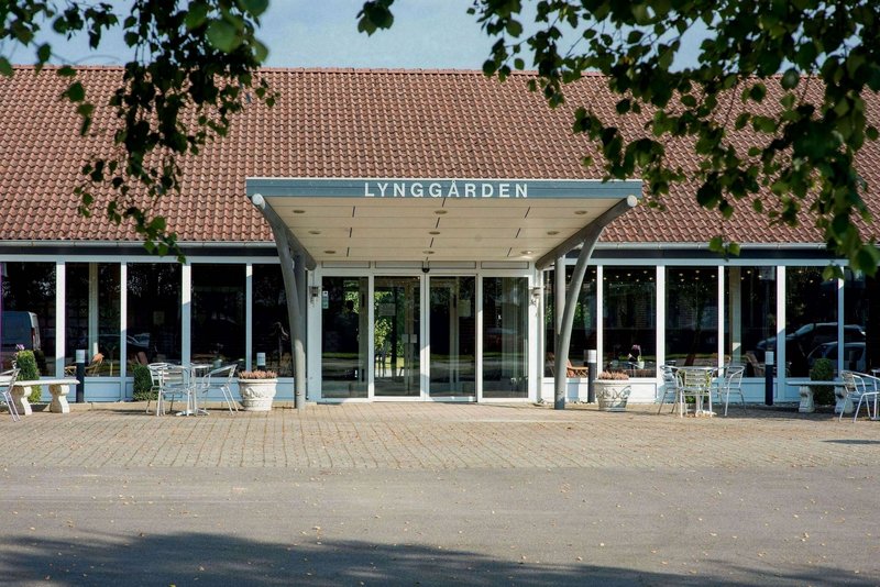 HOTEL LYNGGAARDEN 1/25