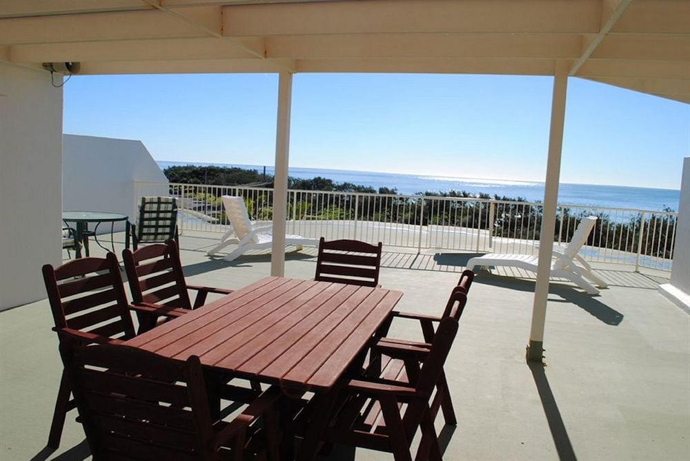 SURFSIDE ON THE BEACH 20/69