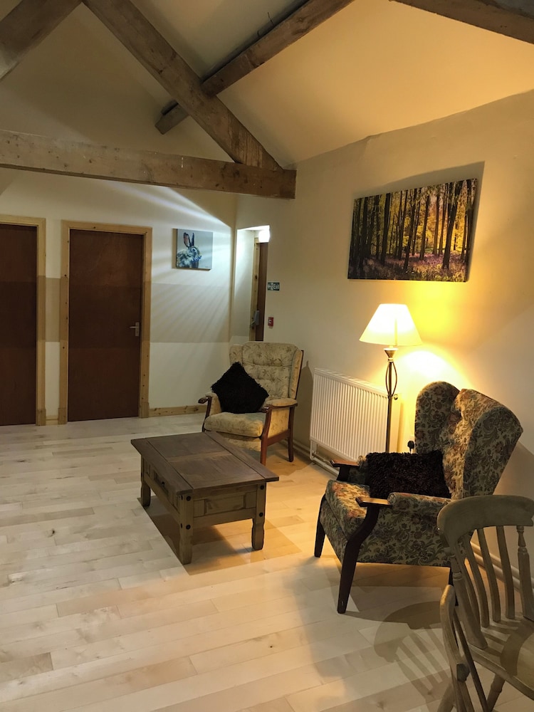 Beech Hill House B & B 30/50