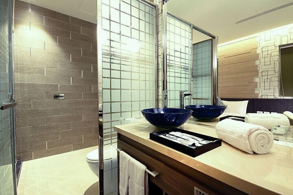 Leesing Hotel Fongshan 46/50