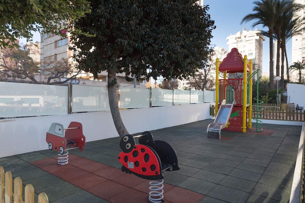 Sandos Benidorm Suites 47/50