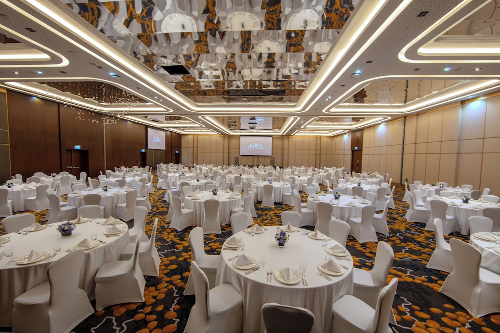 Rixos Premium Qetaifan Island North 48/64