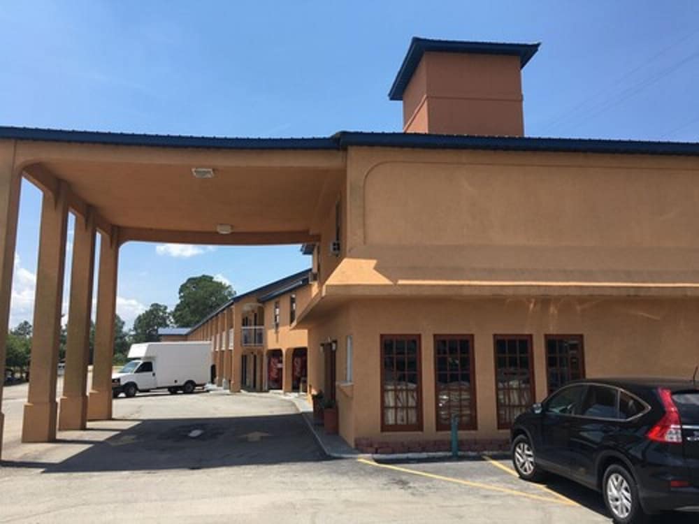 Capital Inn 42/48