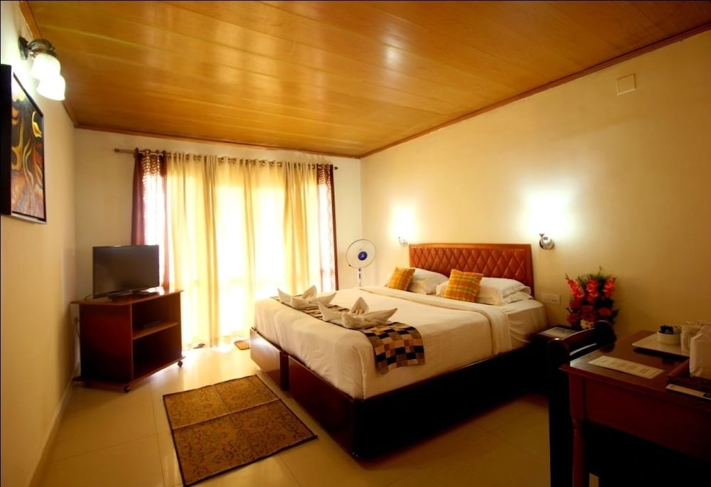 Deshadan Mountain Resort 18/56