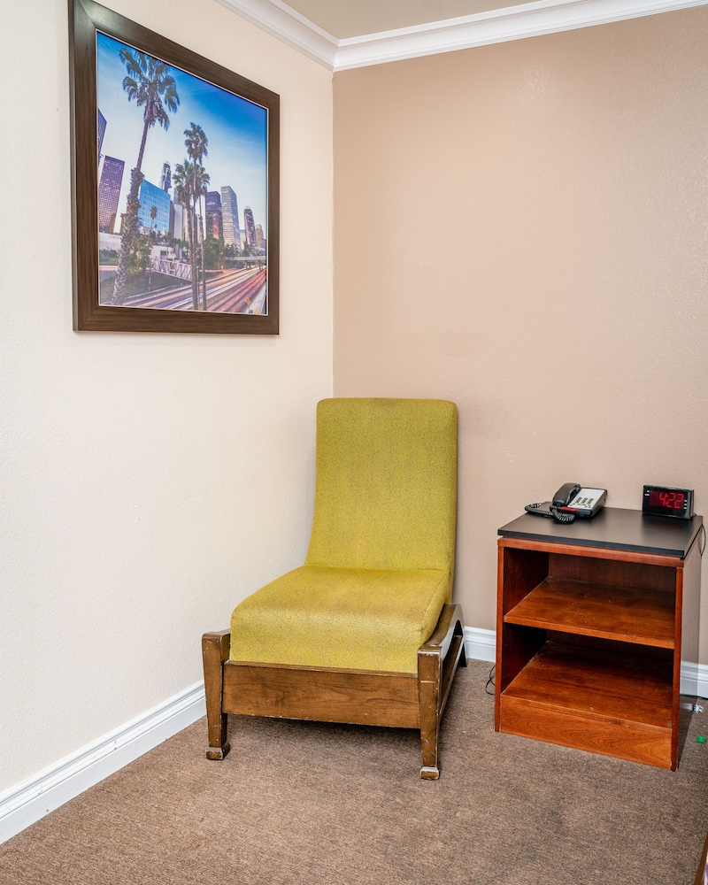 Gateway Inn Gardena Los Angeles South 25/45