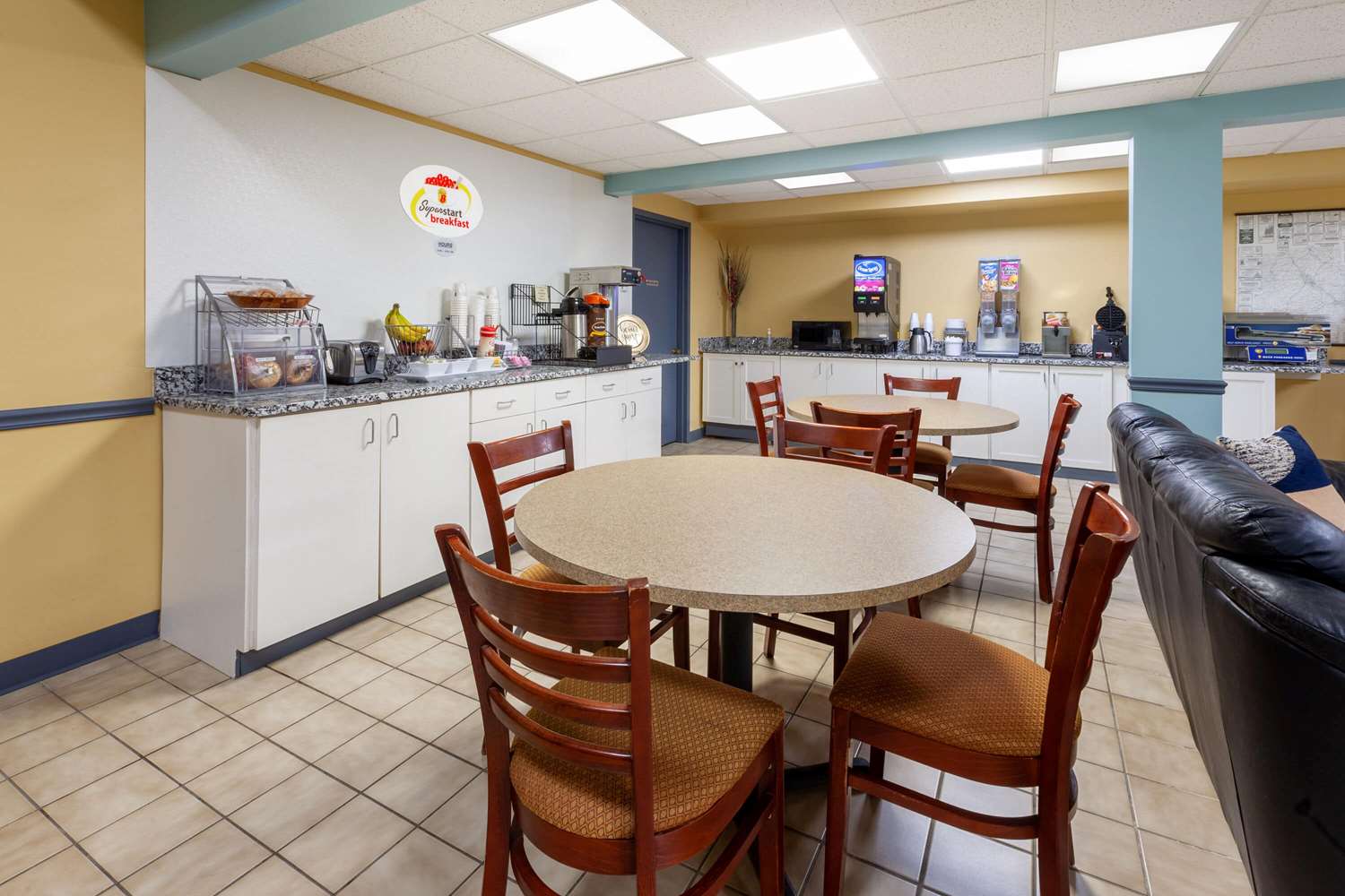Super 8 By Wyndham Newcomerstown 15/22
