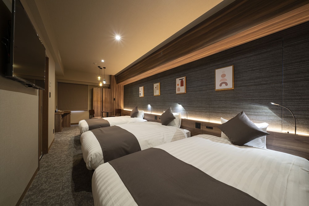 Nagoya B S Hotel 15/55