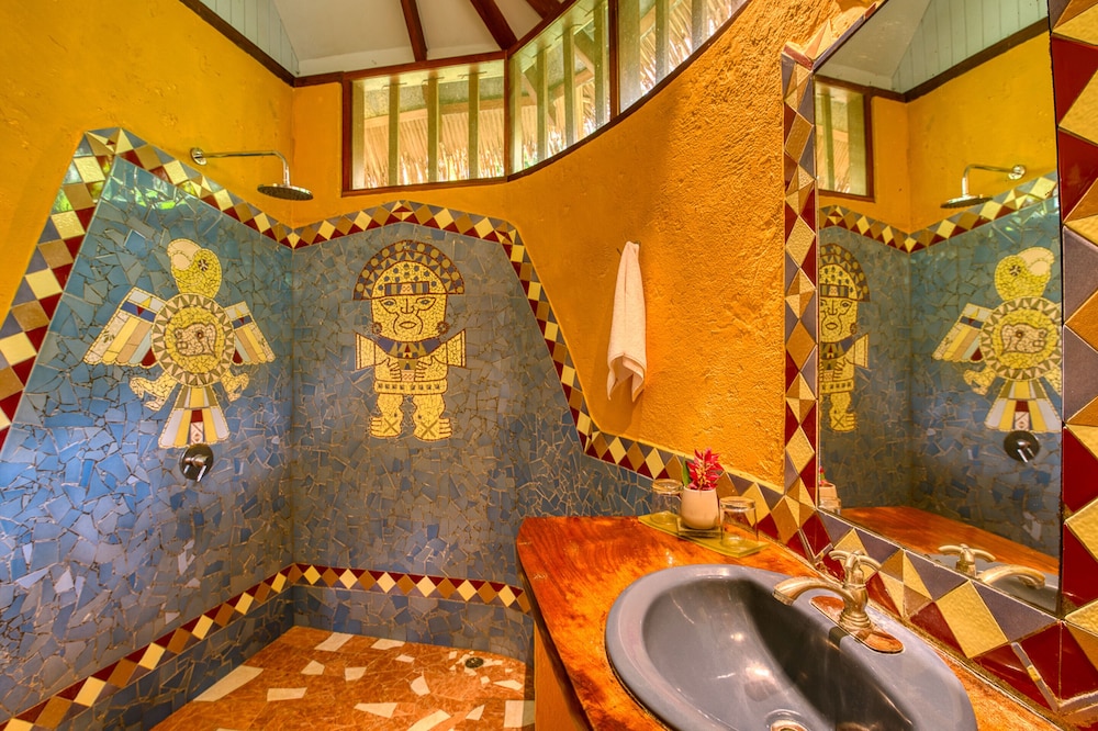Shawanda Lodge 49/50