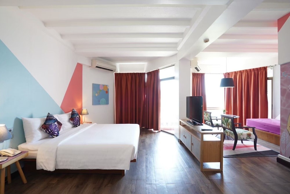 Sandalay Resort Pattaya 12/46