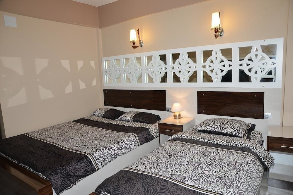 Ozbay Hotel 33/50