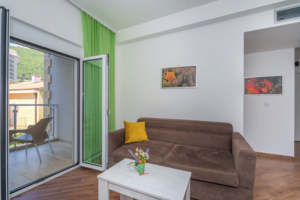 Apartments Fortunella 32/55