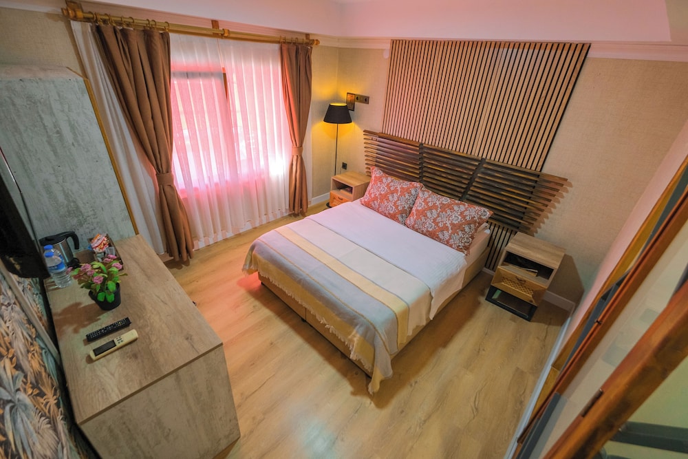 Frau Guler Boutique Hotel 16/50