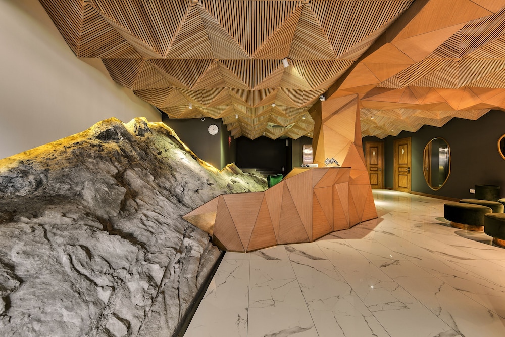 Amante Narikala Boutique Hotel 52/68