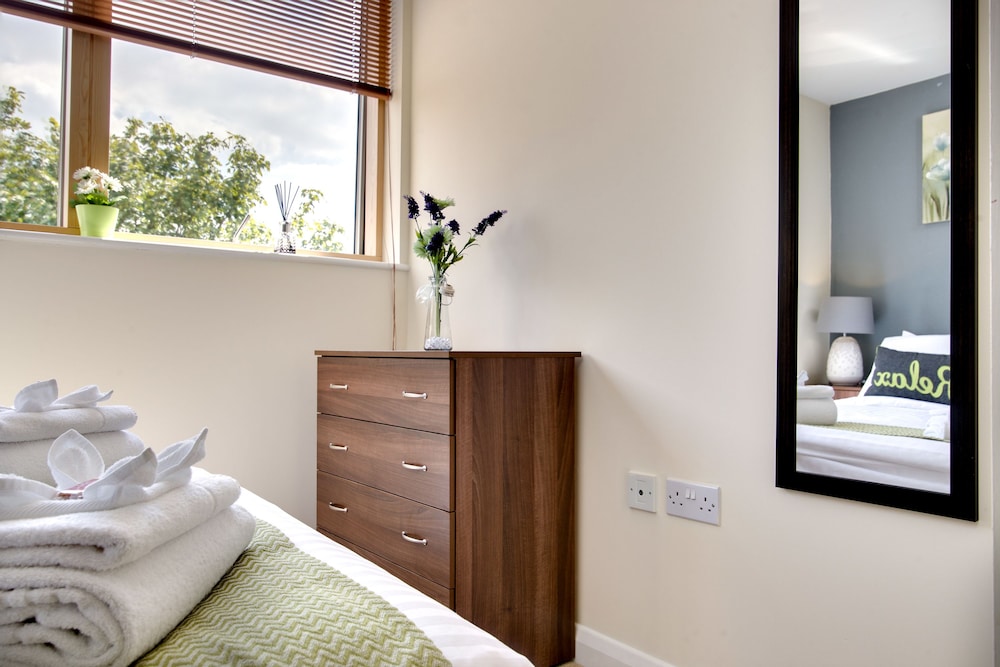 Mica Point City Centre Apartment 4/50