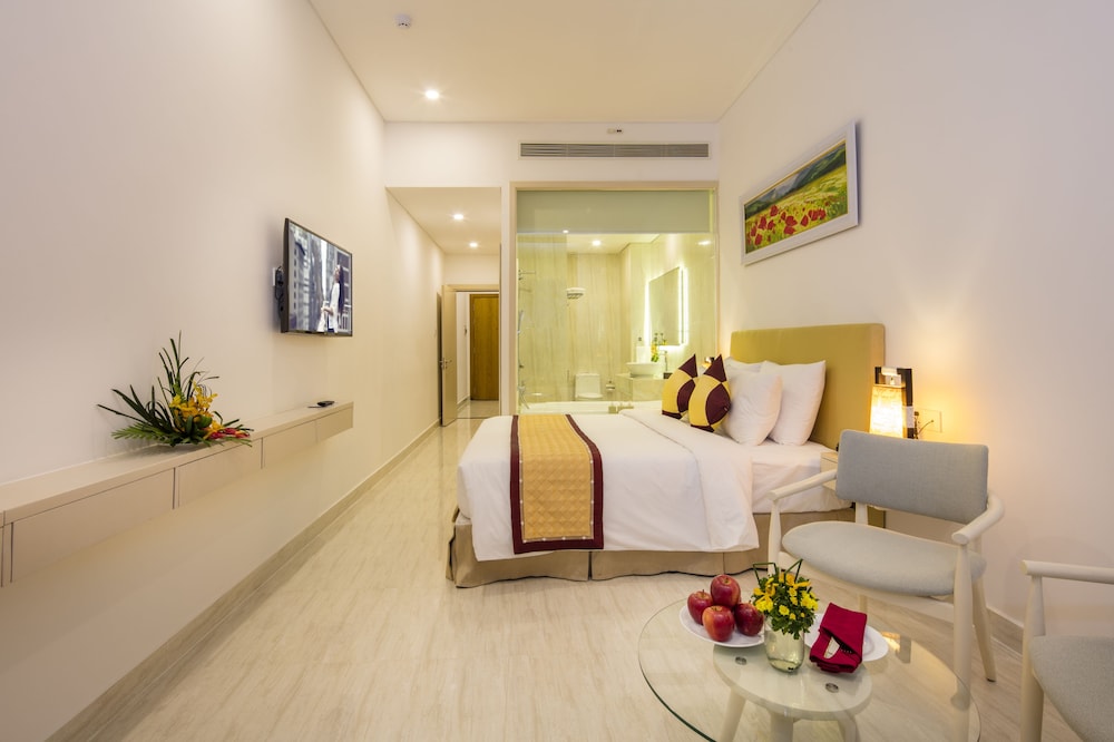 Diamond Bay Condotel Resort Nha Trang 33/77