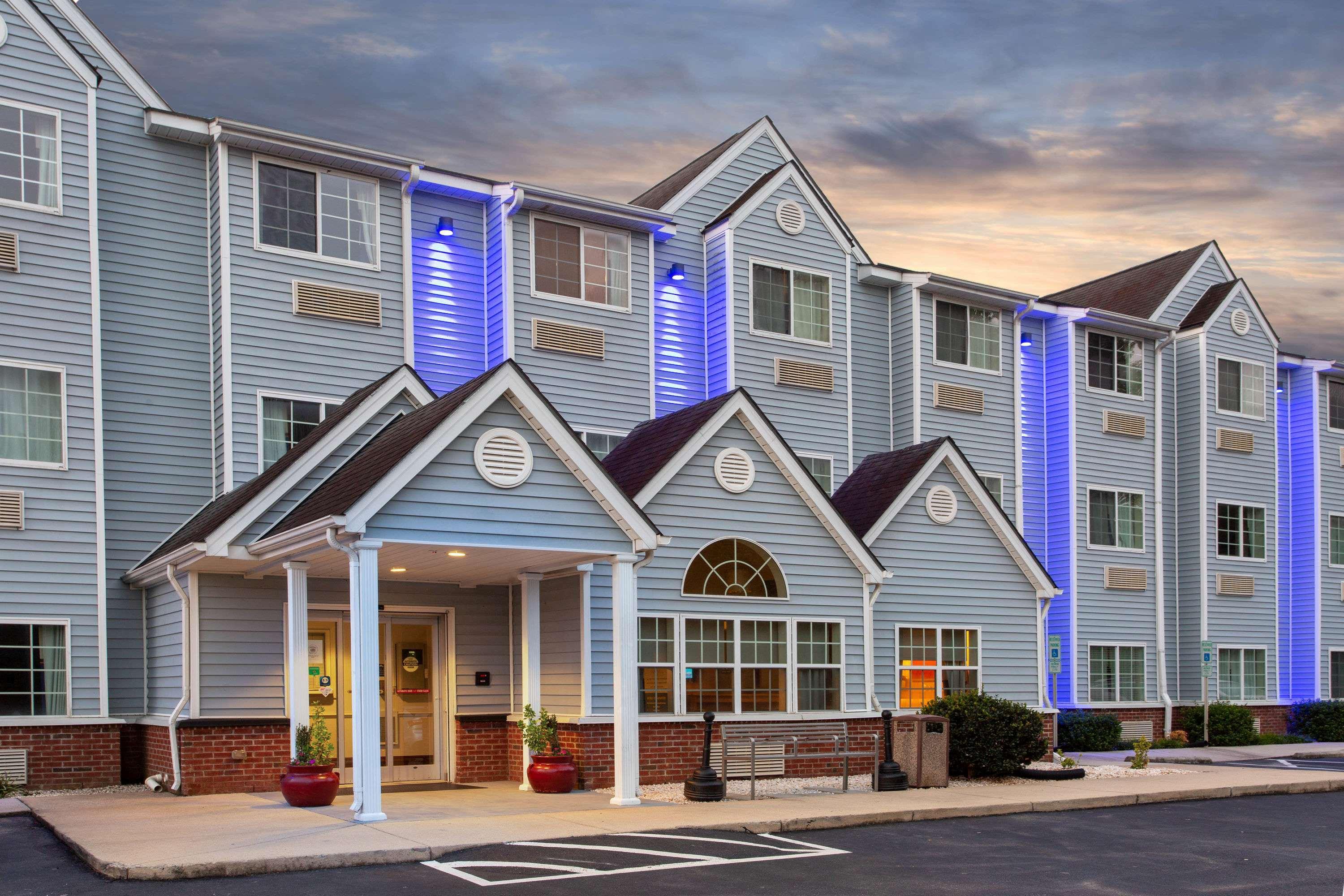 Microtel Inn Suites By Wyndham Lillington Near Campbell U 12/17