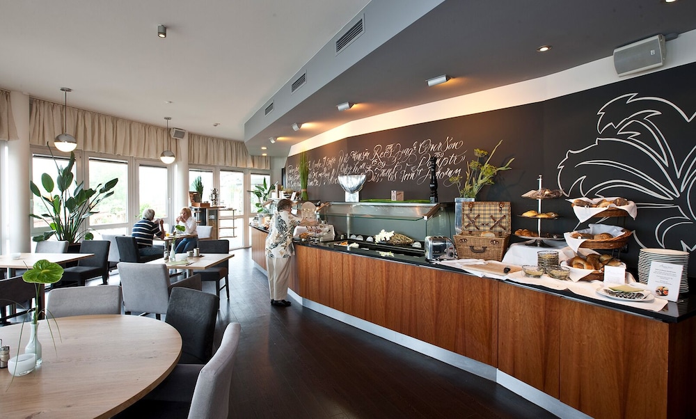 Hotel Rheinpark Rees 49/56