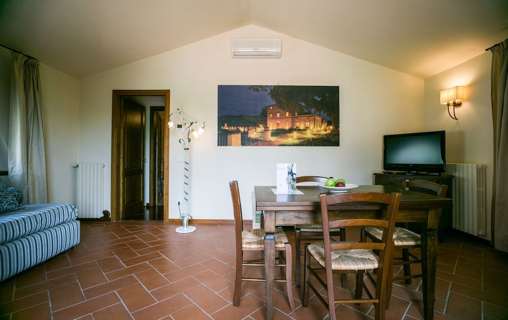 Villa Campomaggio 50/74