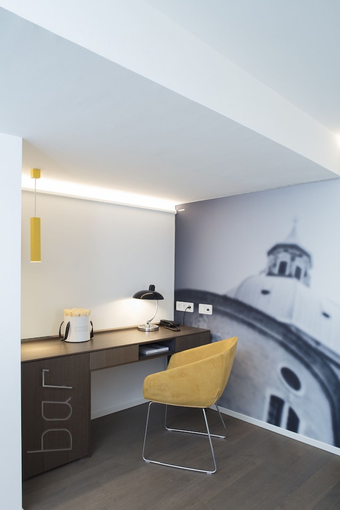 Stein Hotel 40/50
