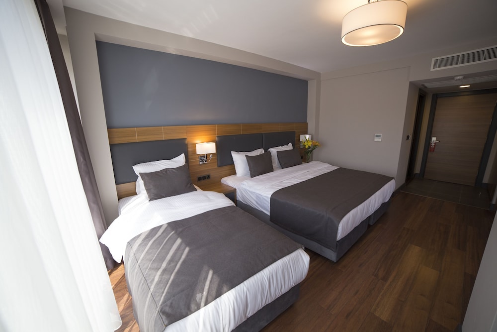 Md Barbaros Hotel 13/34