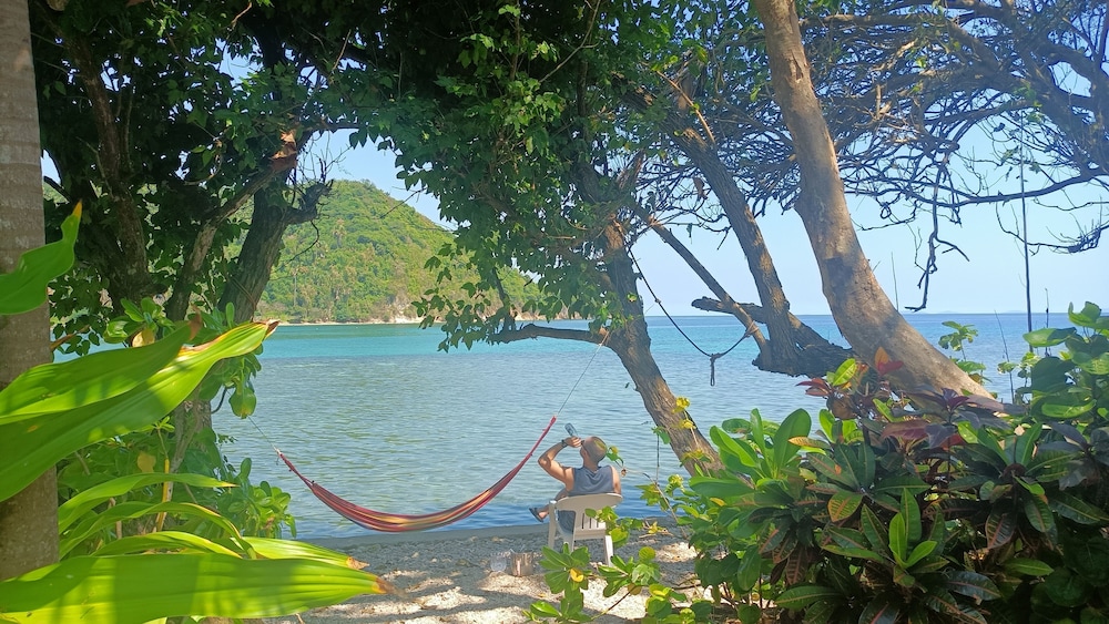 Blue Crystal Beach Resort 39/50
