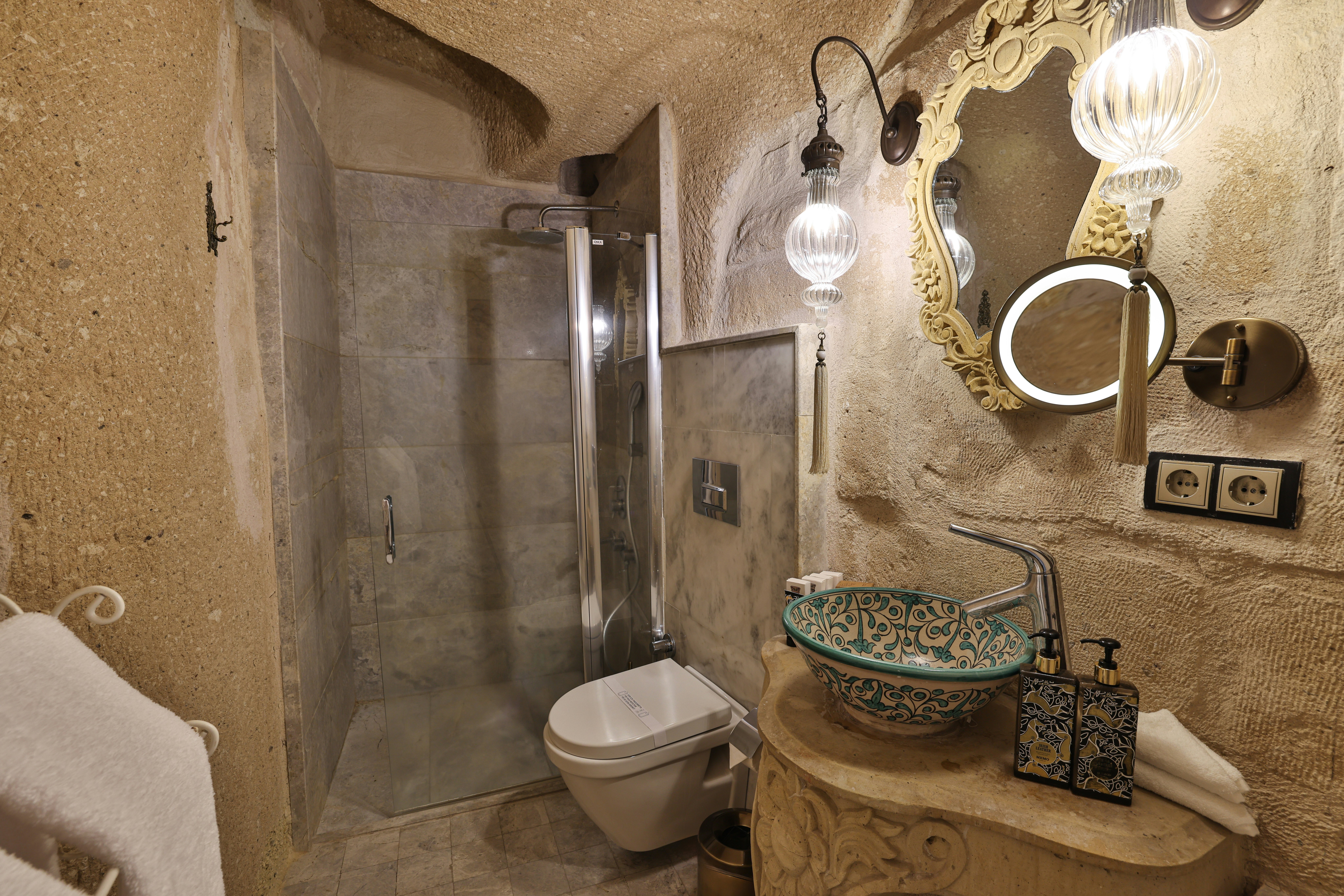 Elika Cave Suites Cappadocia, Curio Collection by Hilton 80/80