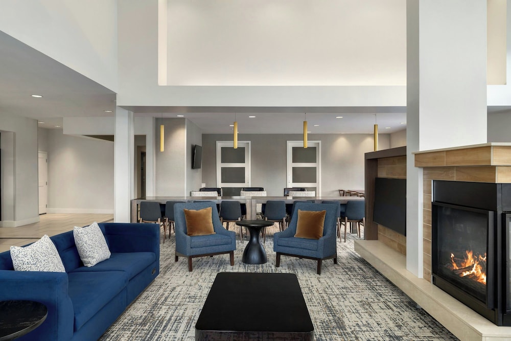 RESIDENCE INN JACKSON THE DISTRICT AT EASTOVER 38/63