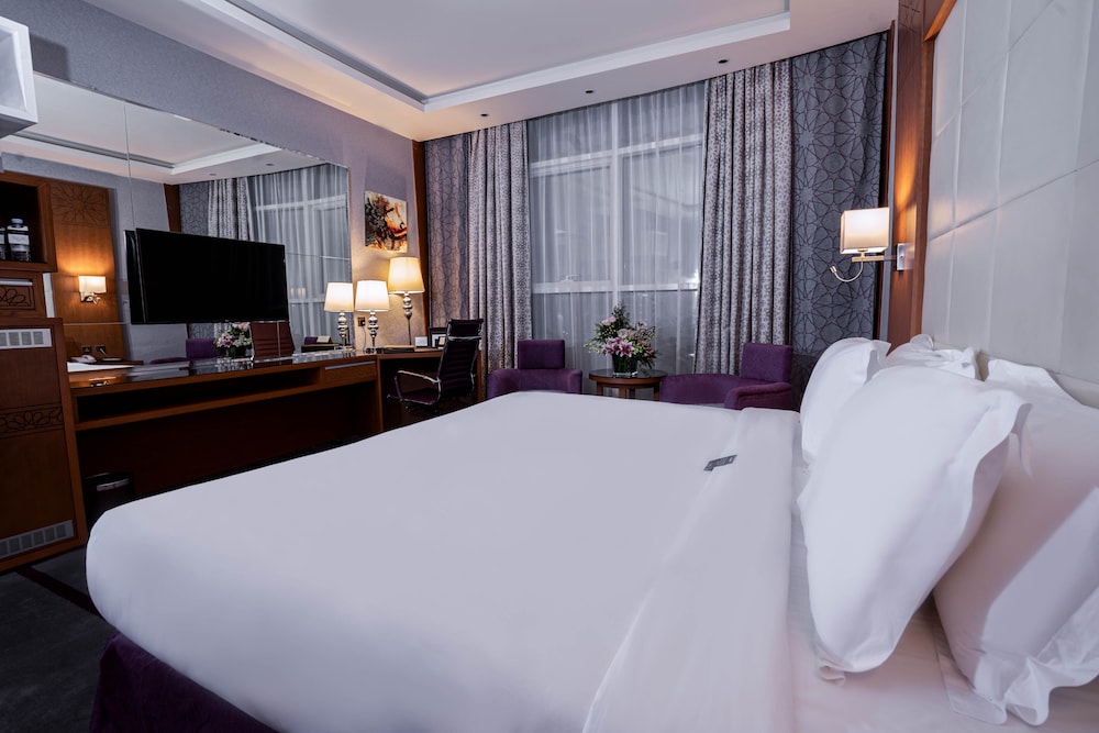 فندق فيفيد جدة(Vivid Hotel Jeddah) 12/48