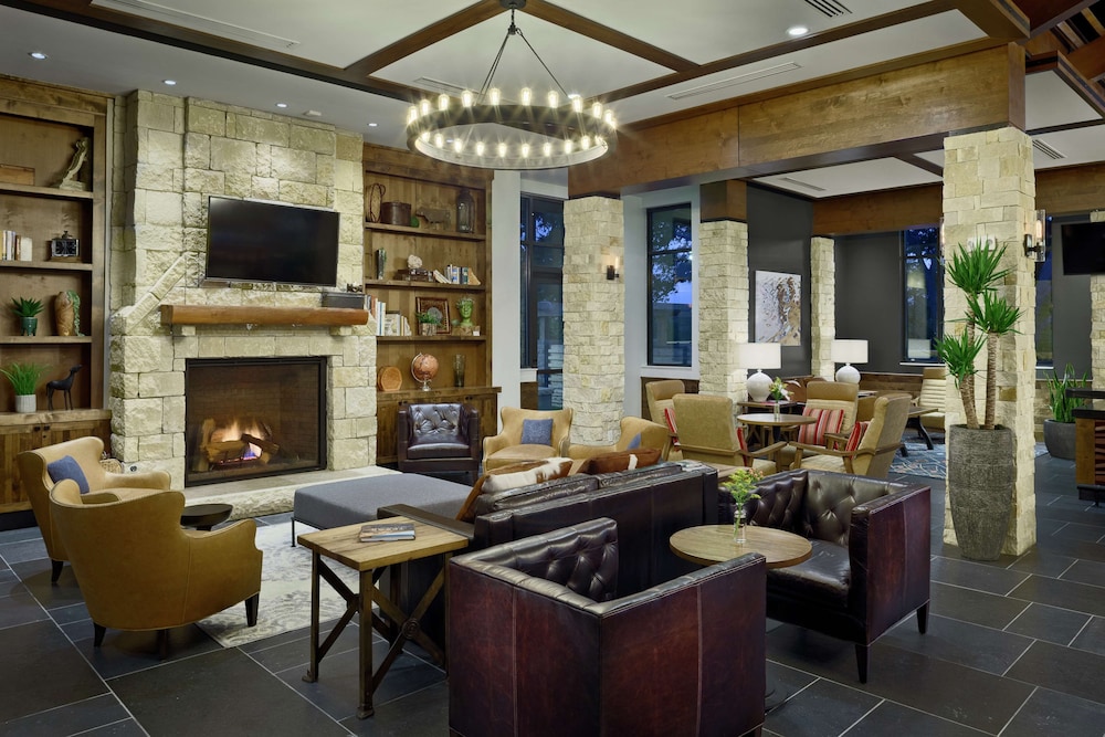 The Bevy Hotel Boerne A Doubletree By Hilton 22/46