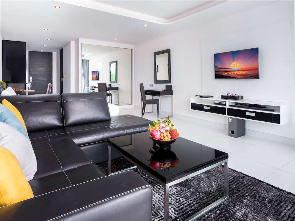 Absolute Twin Sands Resort Spa 52/62