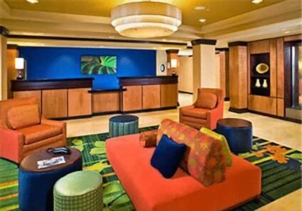 Fairfield Inn and Suites Tulsa South Medical District 27/47