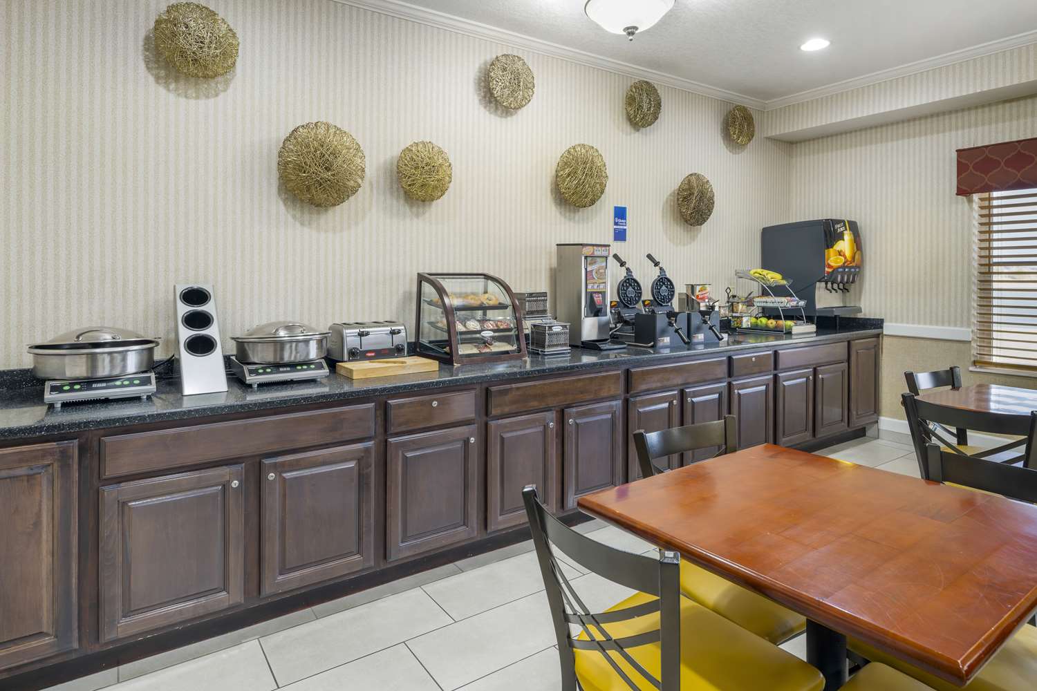 Best Western Celina 16/18