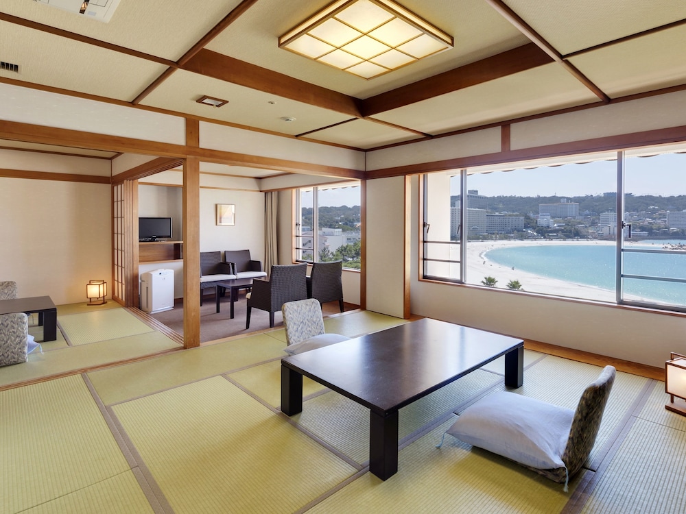 Shiraraso Grand Hotel 22/36