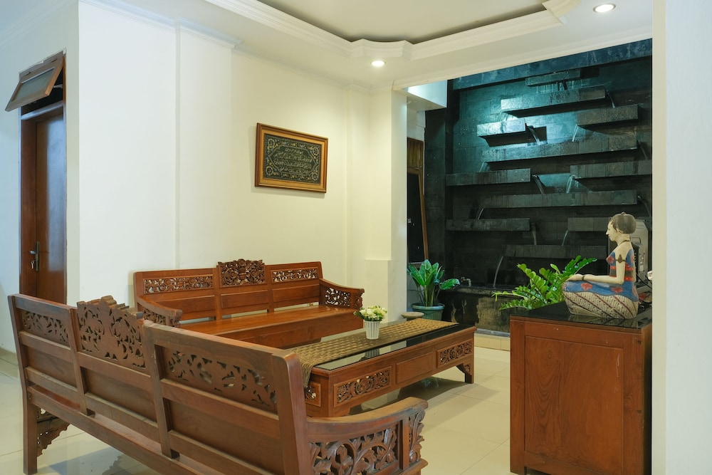 OYO 902 Hotel Pondok Anggun 31/40