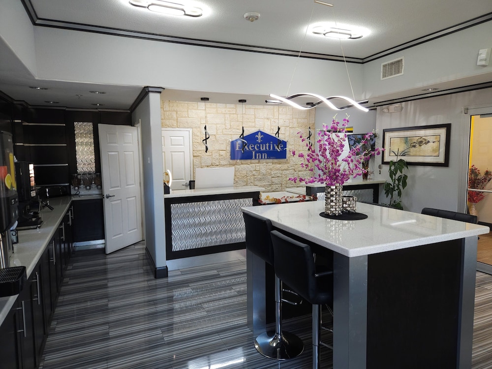 Executive Inn and Suites Tyler 36/51