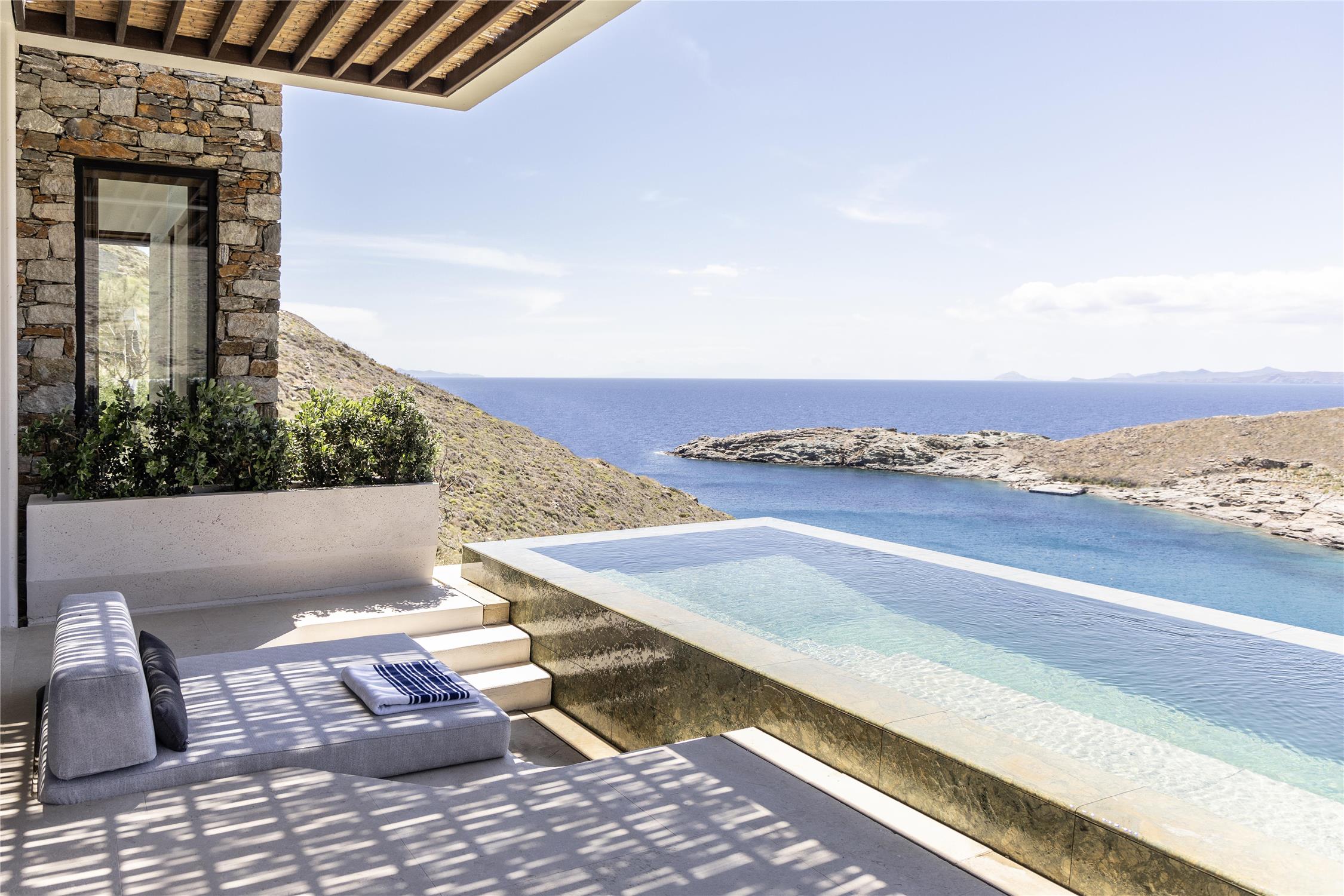 One&Only Kea Island 48/54