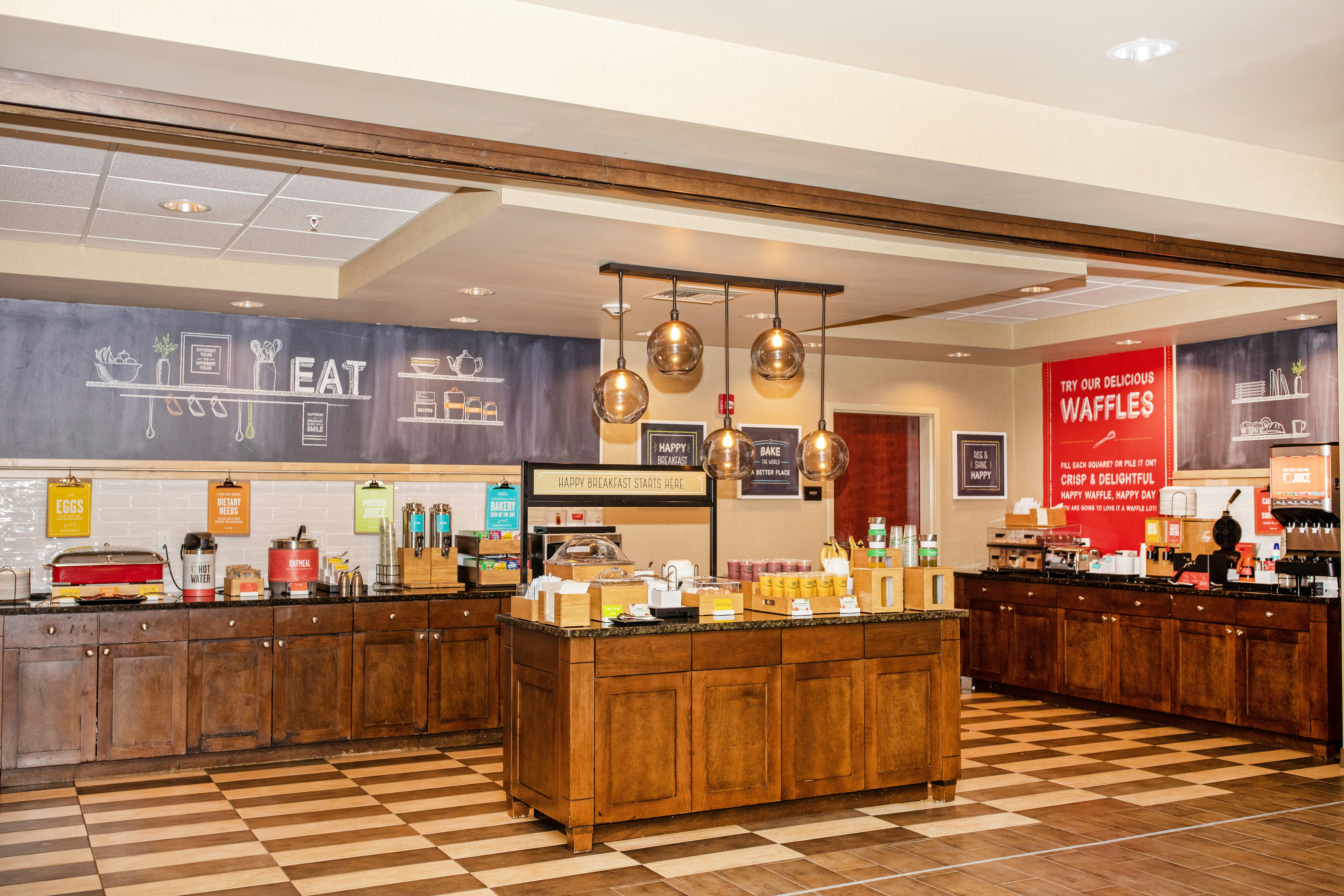 Hampton Inn Winfield 33/48