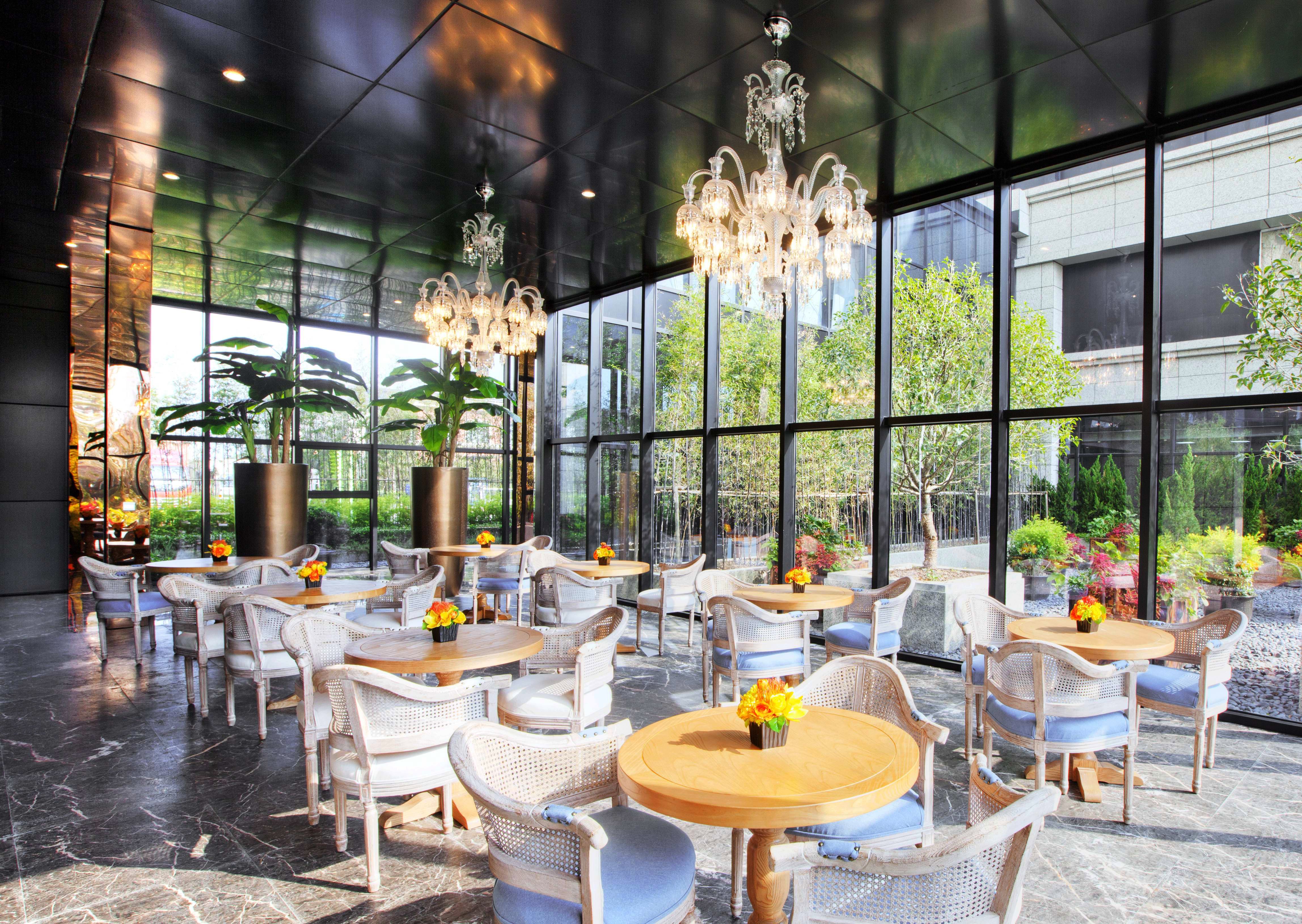 Crowne Plaza Shanghai Jinshan by IHG 35/50