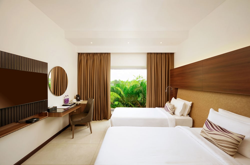 DELUXE, TWIN BEDS