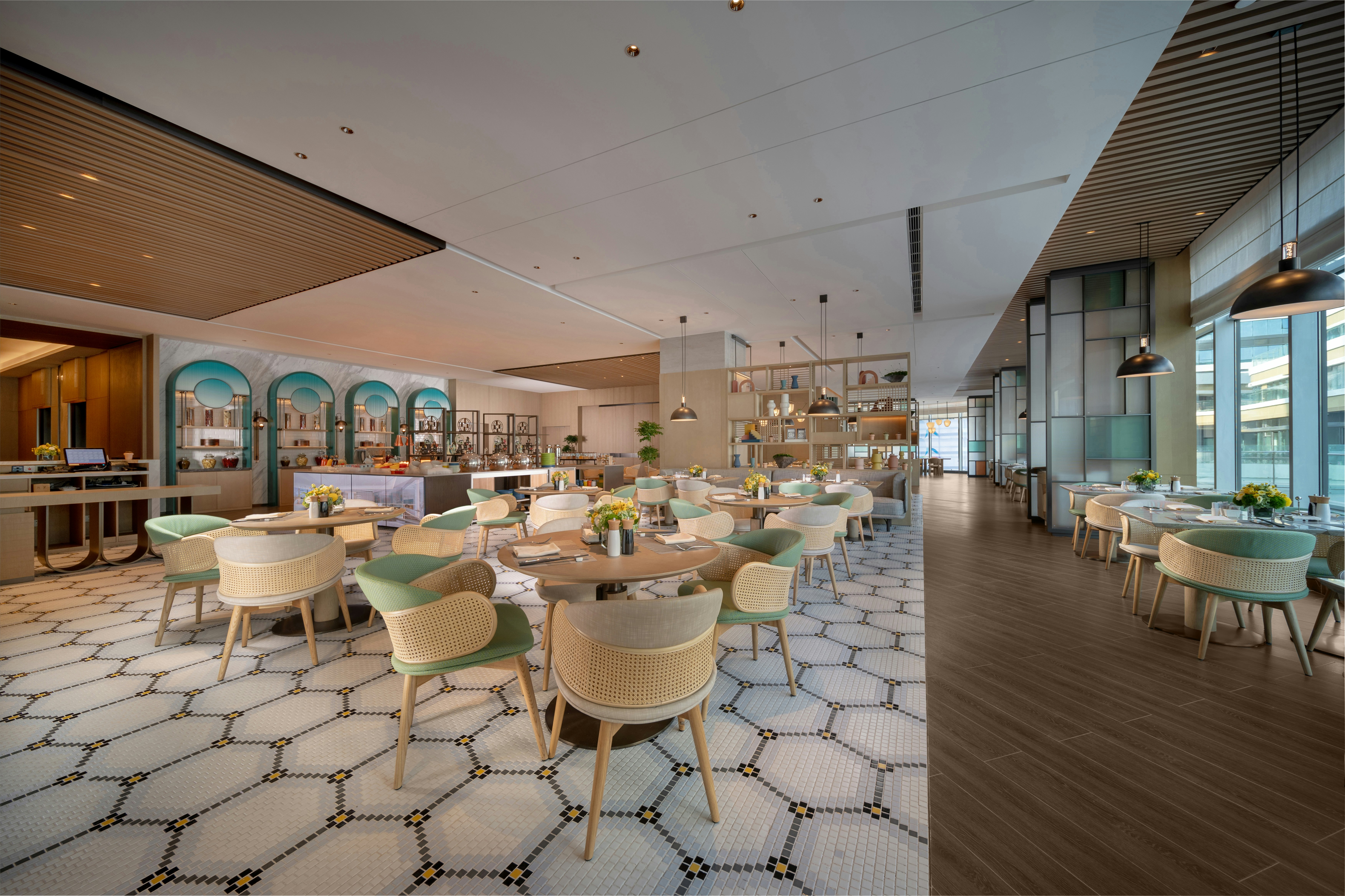 Holiday Inn Chengdu East 35/46