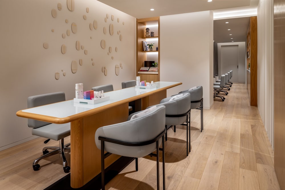 Park Hyatt Toronto 59/72