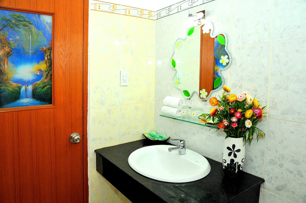 Dalat Flower Hotel 62/72