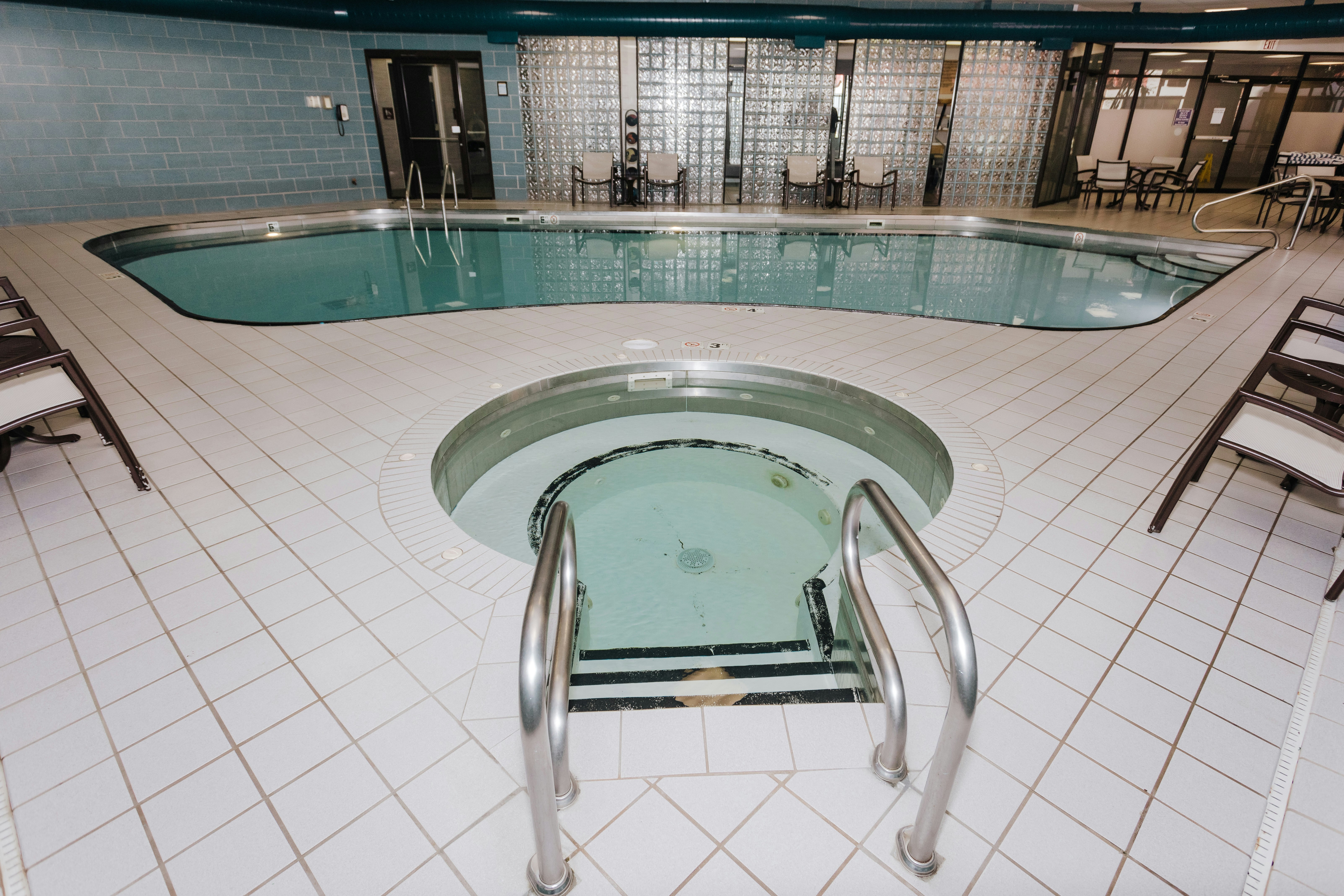 Doubletree By Hilton Bloomington 40/76