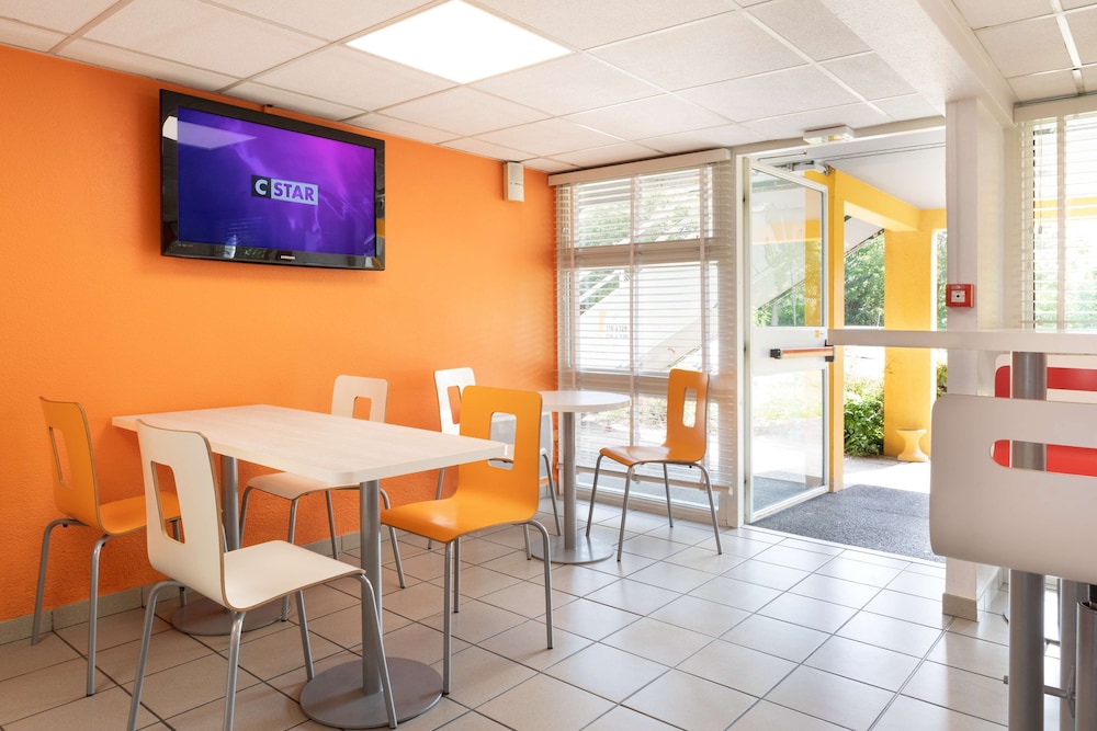 Premiere Classe Chalons En Champagne 15/19