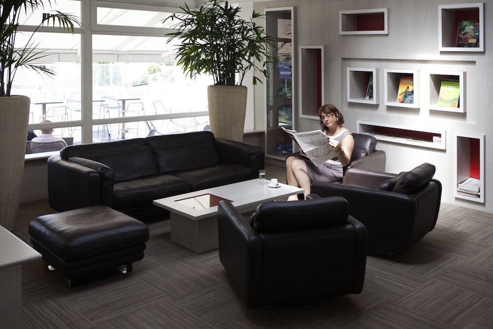 NOVOTEL REIMS TINQUEUX 45/72