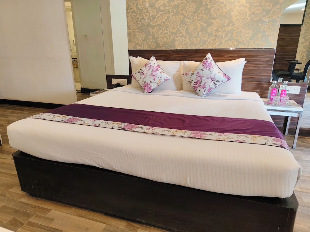 Regenta Place Bangalore 23/47